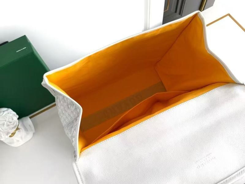 G09ard saint leger backpack