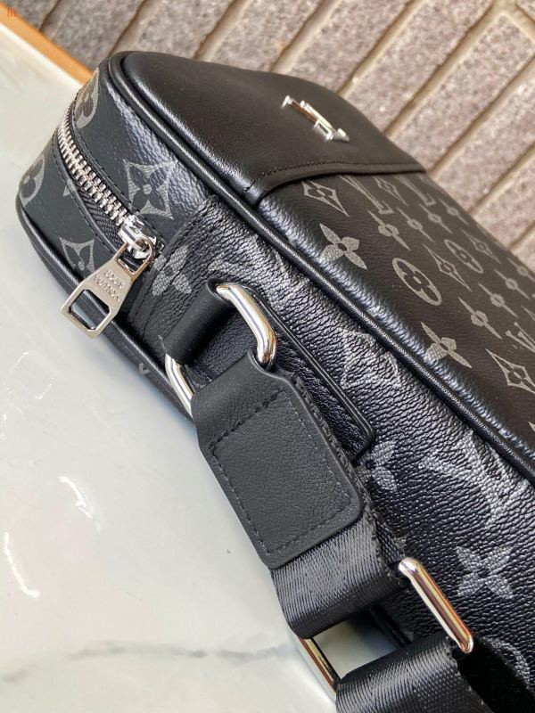 LV Crossbody Bags