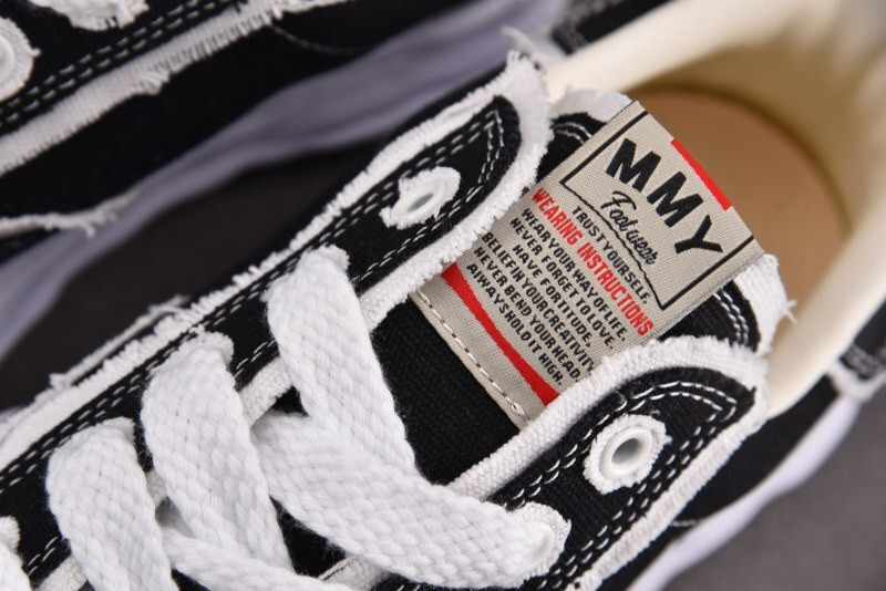 Ma1s0n mihara sneakers