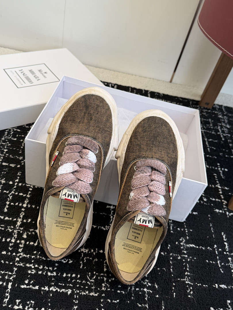 Ma1s0n mihara sneakers