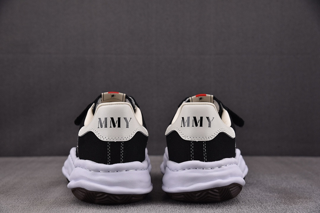 Ma1s0n mihara sneakers