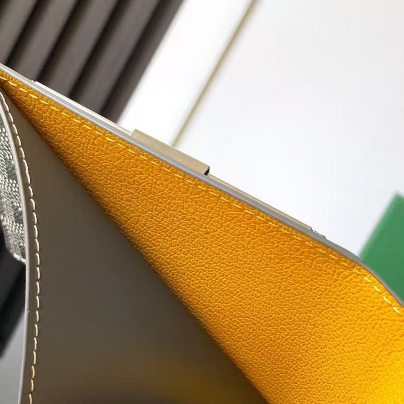 G09ard saint-florentin wallet