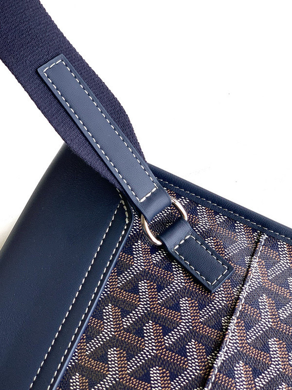 GOYARD Postman Bag