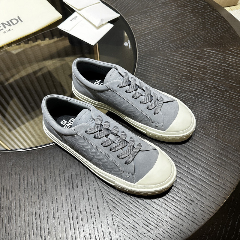 FENDI SNEAKERS