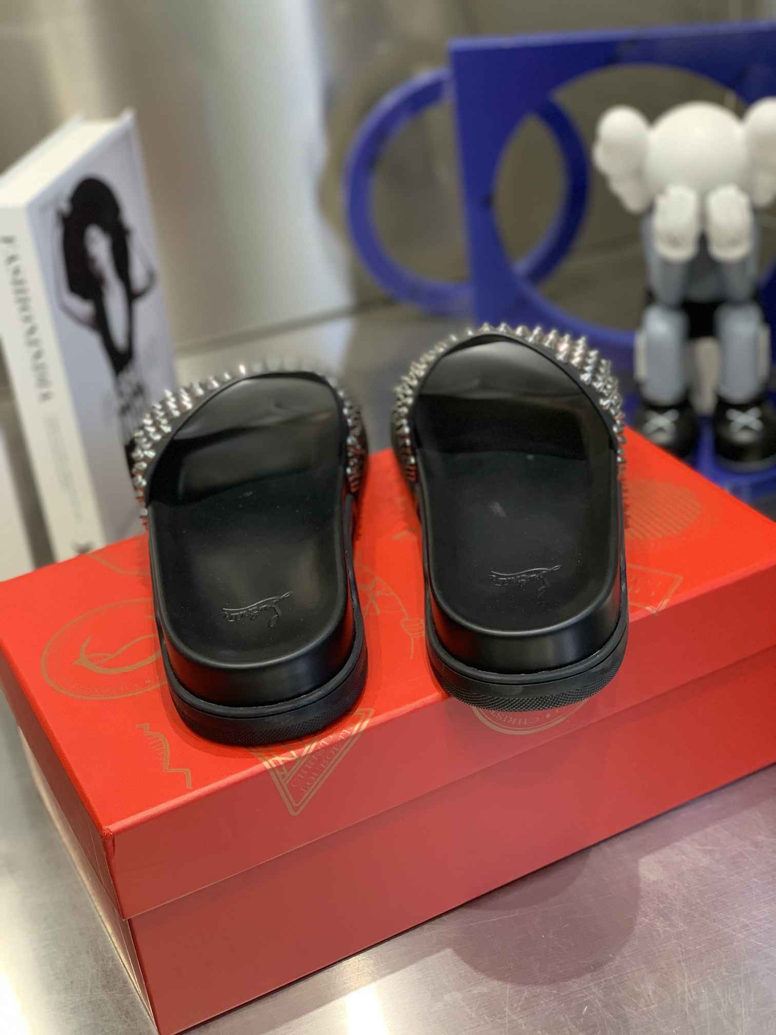Chr1st1an louboutin slide