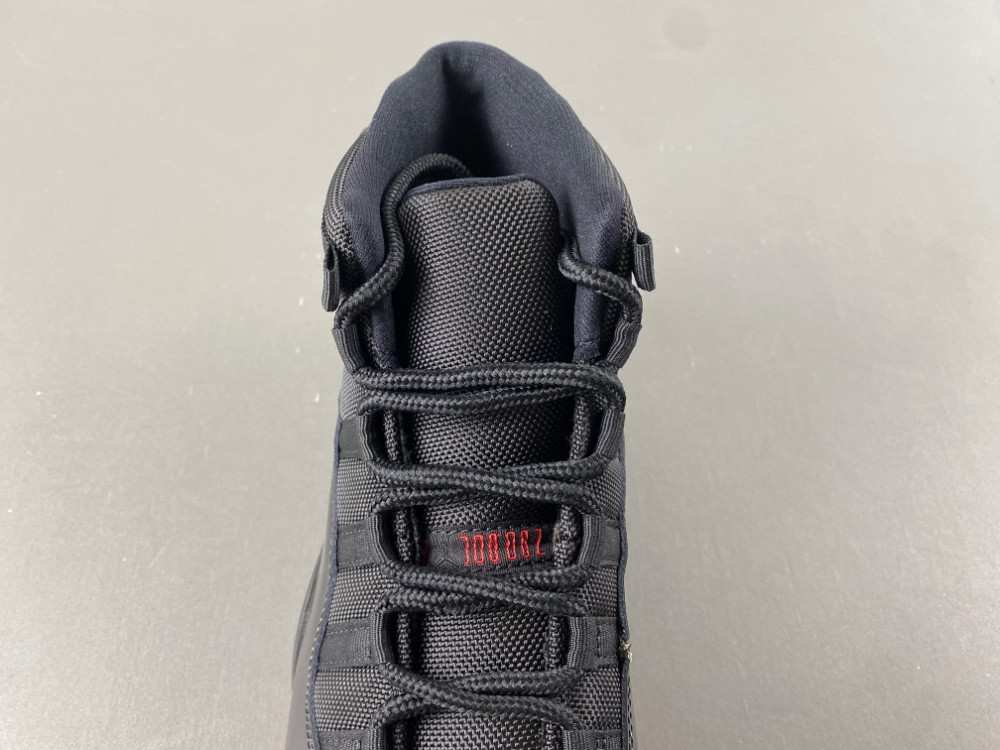 Air Jordan 11 378037-326