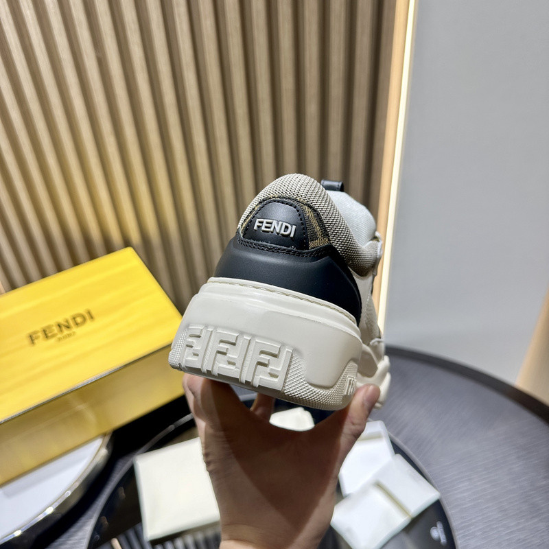 FENDI SNEAKERS
