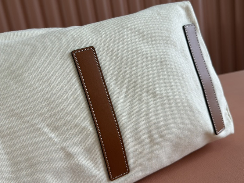 G-U-C-C-1 BAGS