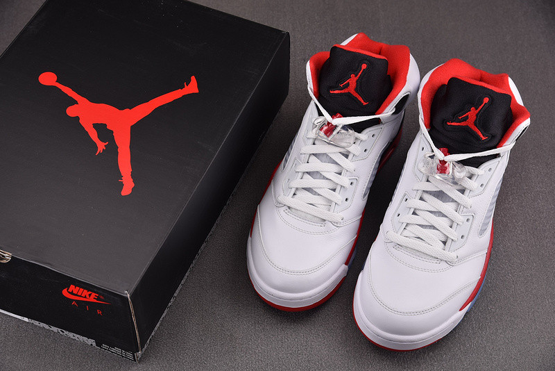 Air Jordan 5 Fire Red Black Tongue 2025 HQ7978-101
