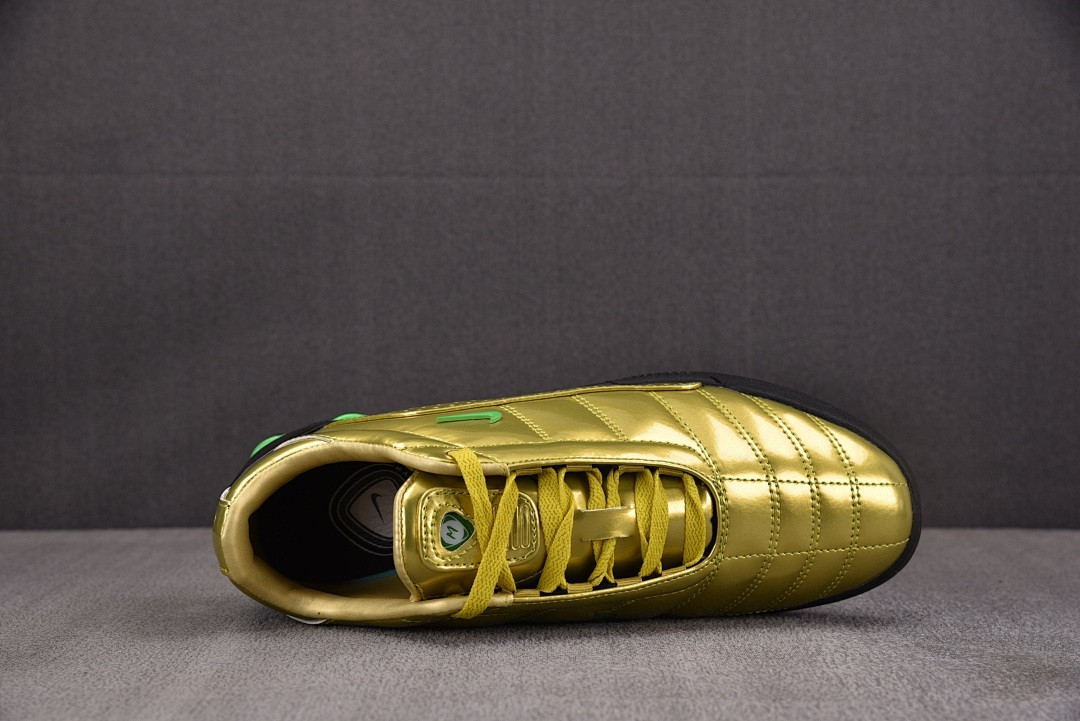 NK Total 90 Secutor Shox Magia SP Maha Amsterdam IM9326-008