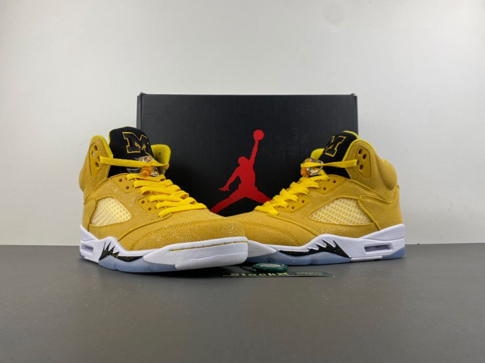 Jordan Air Jordan 5 Retro