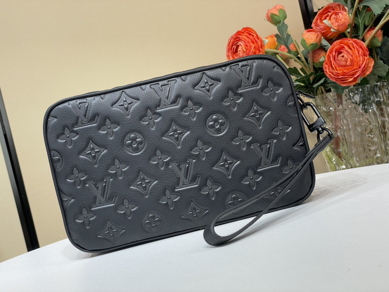 Louis Vuitton Pochette Kasai