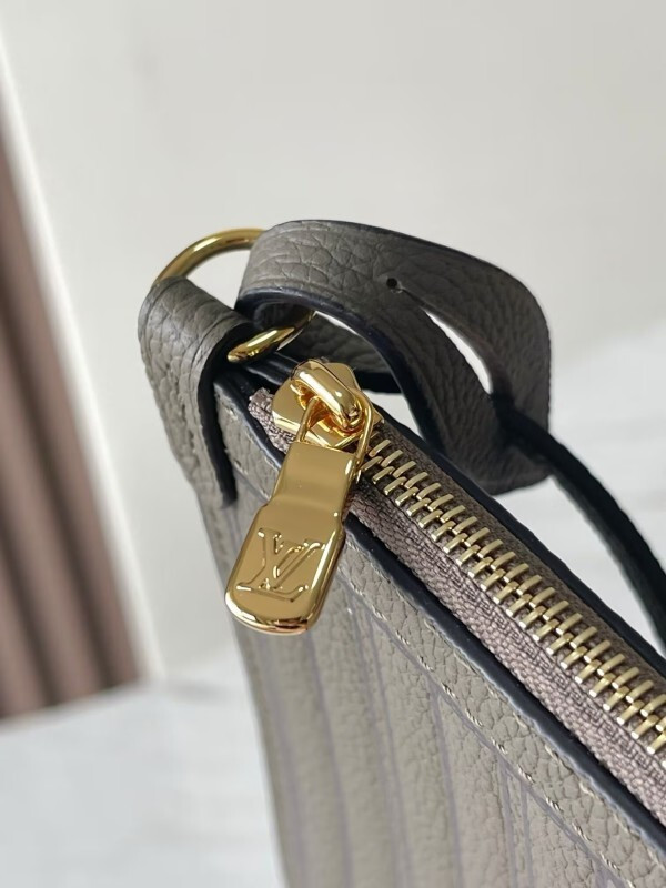 LV Neverfull Inside Out