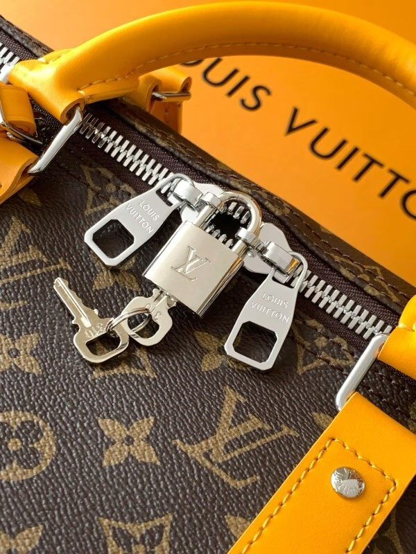 1V Keepall BAG