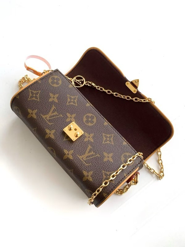 1V POCHETTE CAMILLE