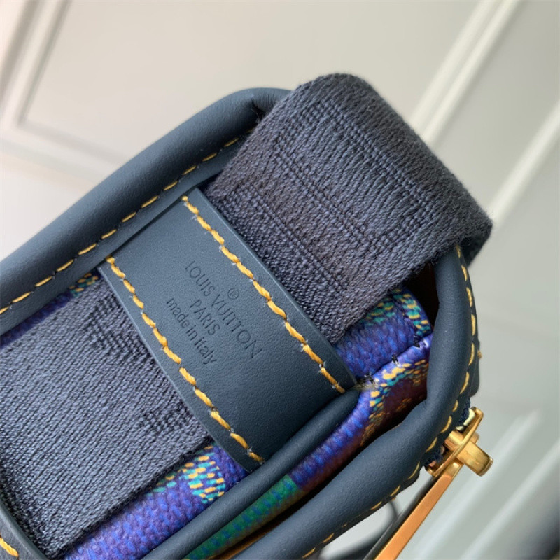 l0vis Vvtt0n locker dopp kit m25902