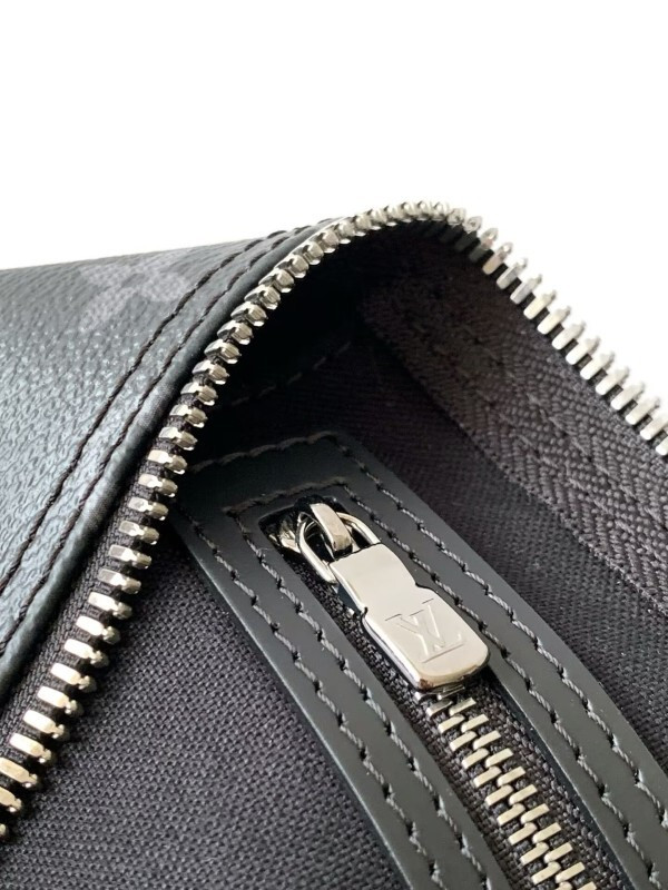 1V Keepall BAG