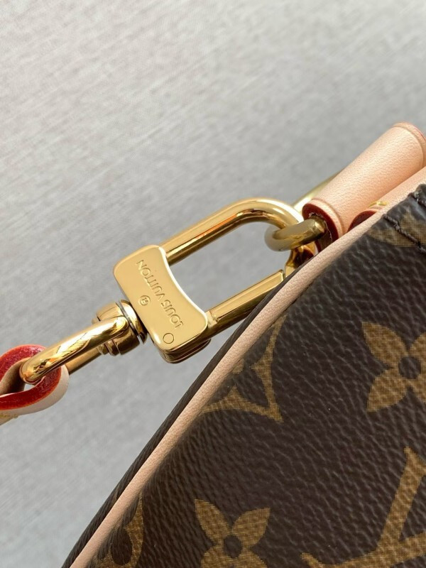 1V Keepall BAG