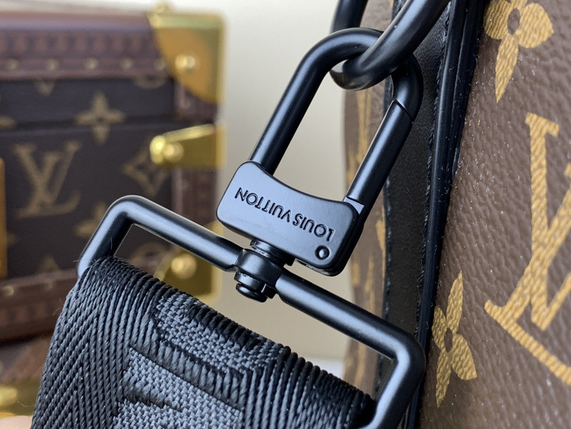 1V Keepall BAG