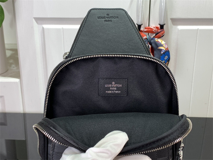 LV Avenue Single-shoulder Bag