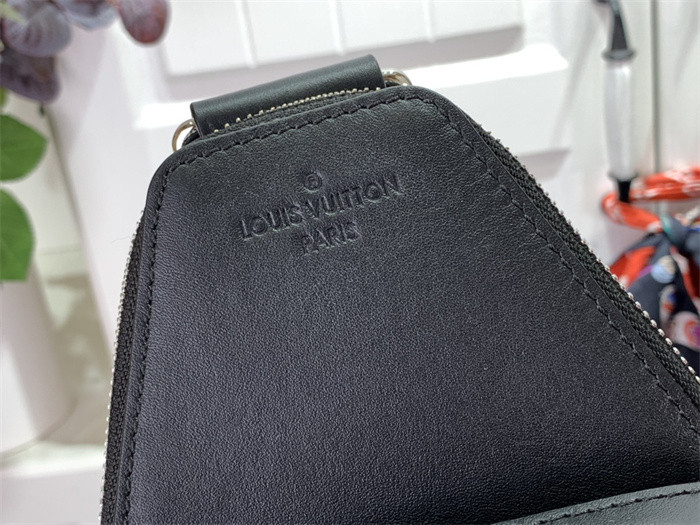 LV Avenue Single-shoulder Bag